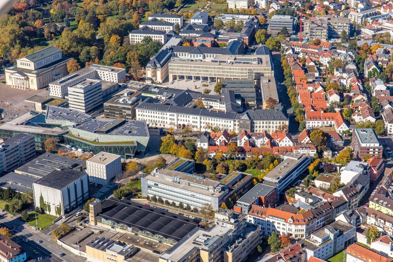 Luft-TUD-Innenstadt-Darmstadtium-_NikolausHeiss